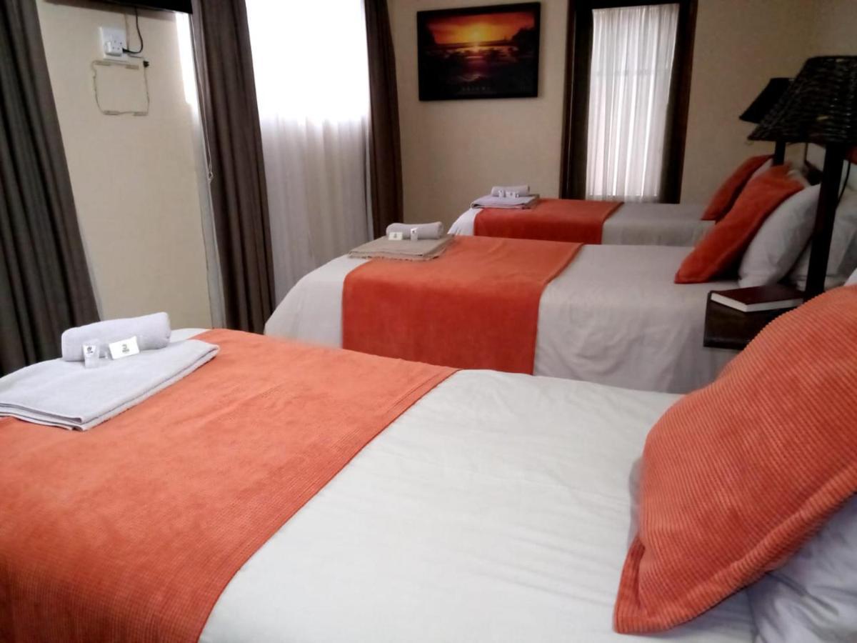 Rustenburg Guesthouse Eksteriør billede