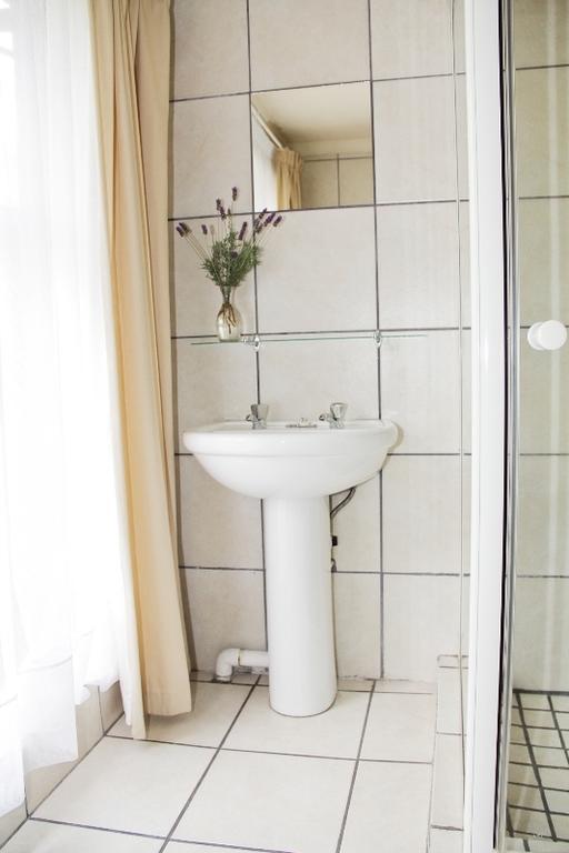 Rustenburg Guesthouse Eksteriør billede