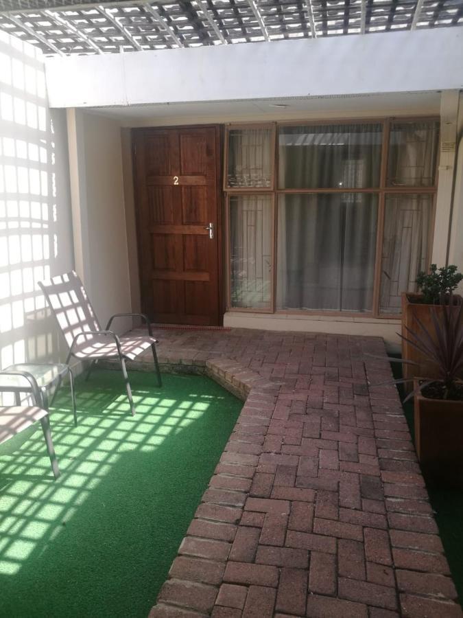 Rustenburg Guesthouse Eksteriør billede